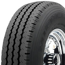 Michelin (LT235/85R16/10 120/116Q MIC XPS RIB BW)